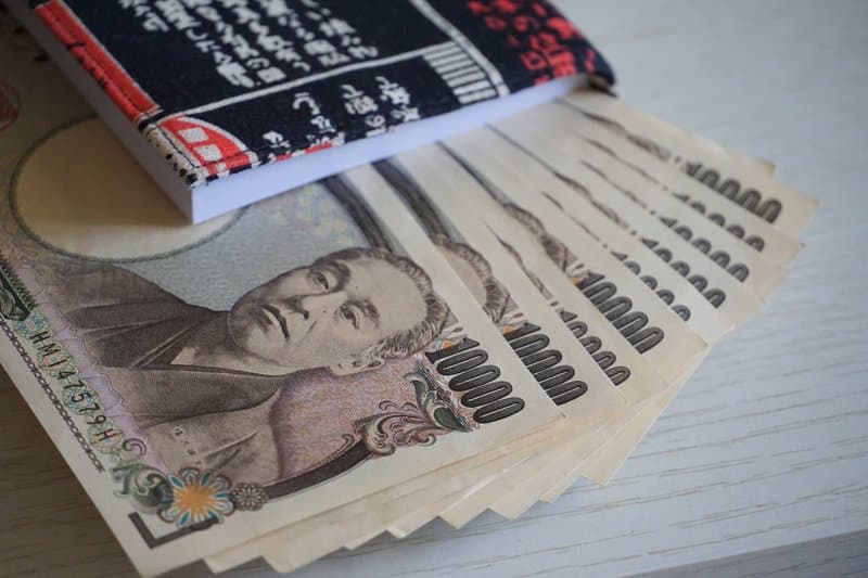日元