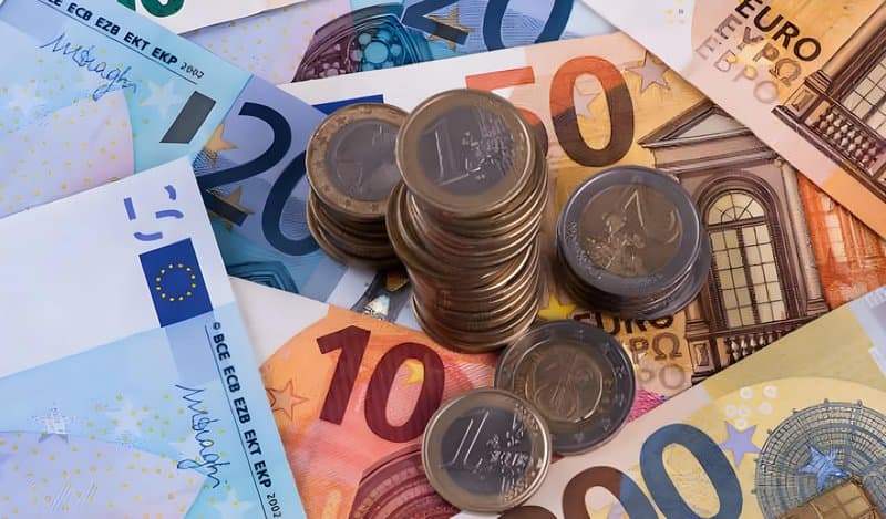 12.10 Euro