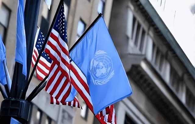 UN cuts global growth forecast amid tariffs and uncertainty.