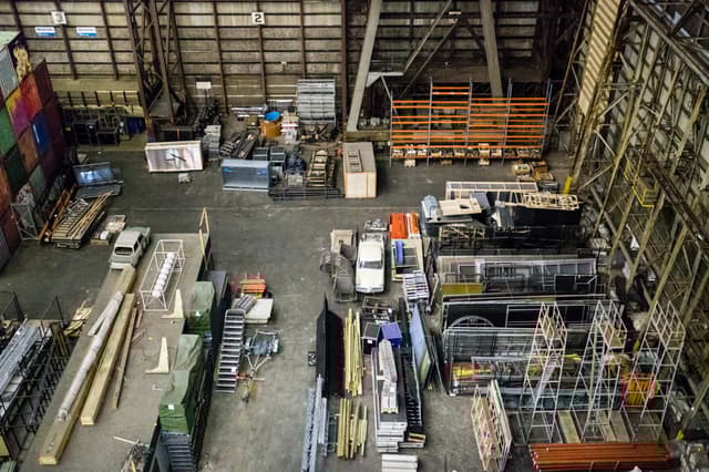 What is a Delivery Warehouse? What are the functions of a Delivery Warehouse?