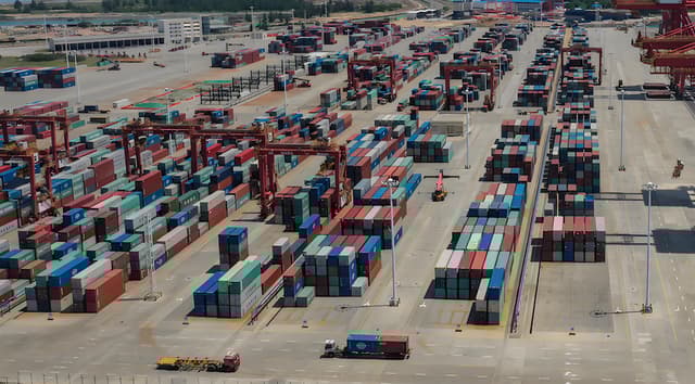 China’s October exports rose 12.7%, trade surplus hit $95 billion, surpassing expectations.