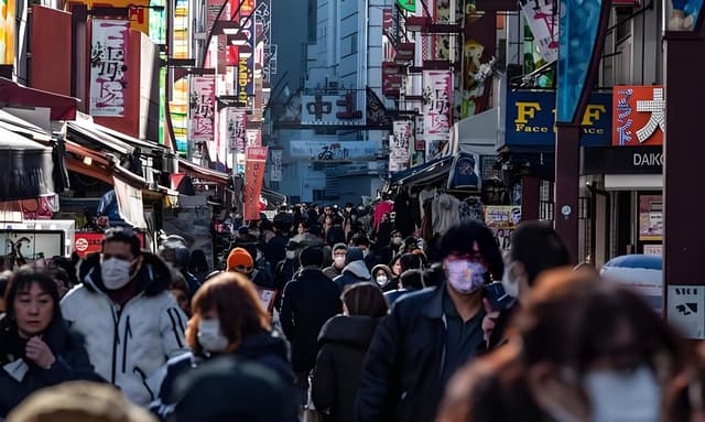 November inflation in Japan sparks rate hike expectations, pushing yen above 150.