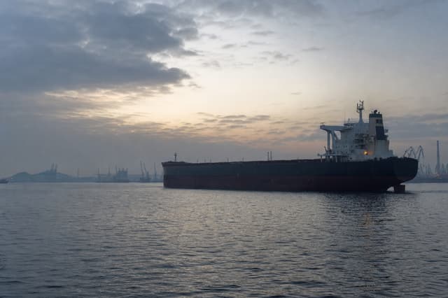 Baltic Dry Index Rebounds as Capesize Freight Rates Lead Recovery