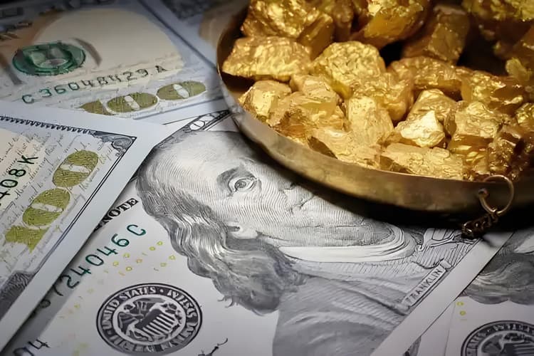 Gold strongly breaks through $3,300.