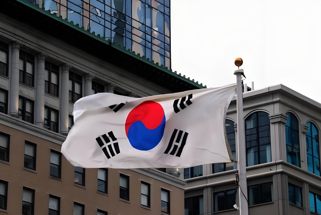 韩国央行警告房价上涨加剧债务风险 恐冲击长期金融稳定与政治不确定环境