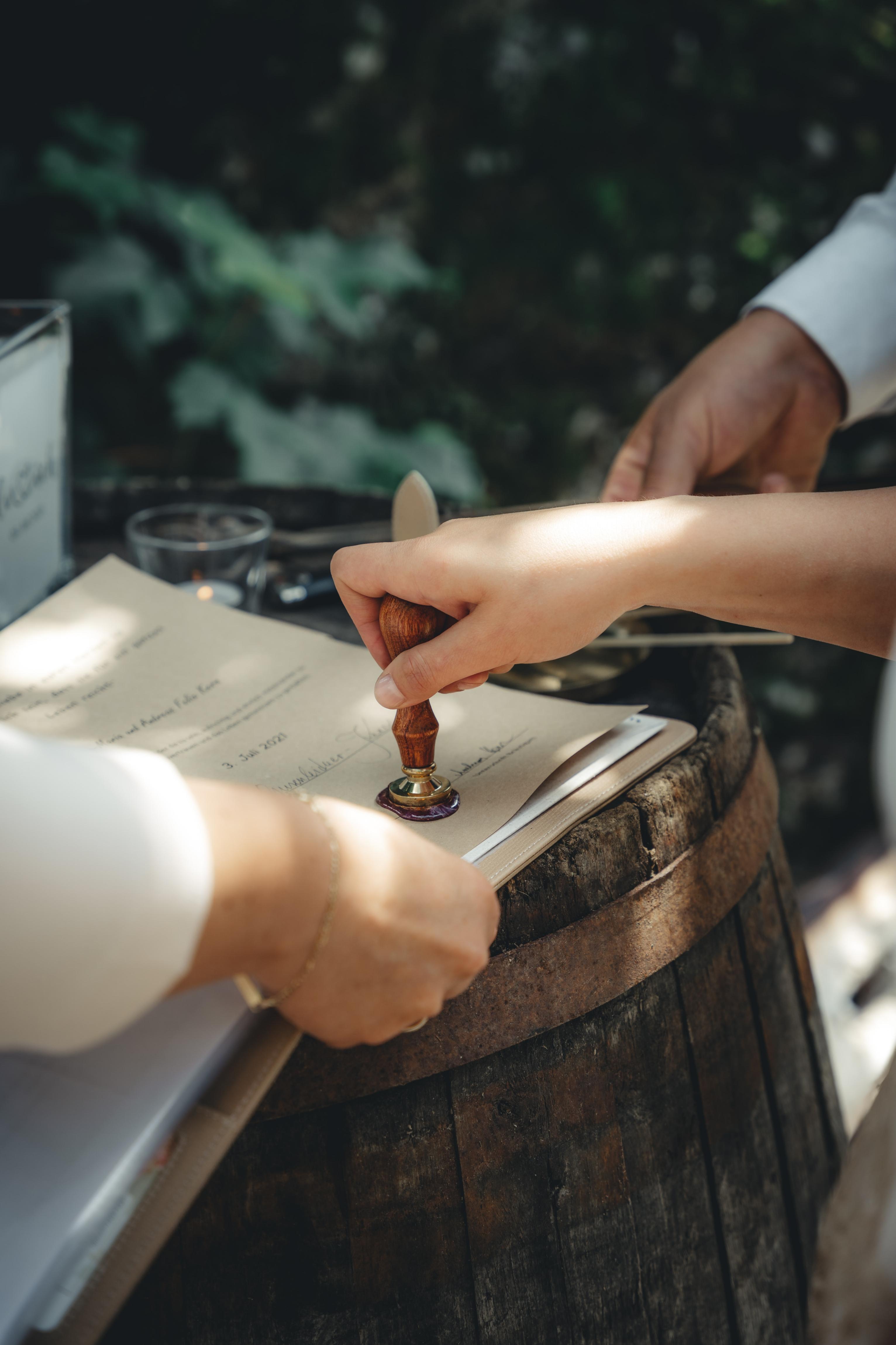 商业价值评估认证(Accredited in Business Valuation)是什么?关于商业价值评估认证需要注意的问题。