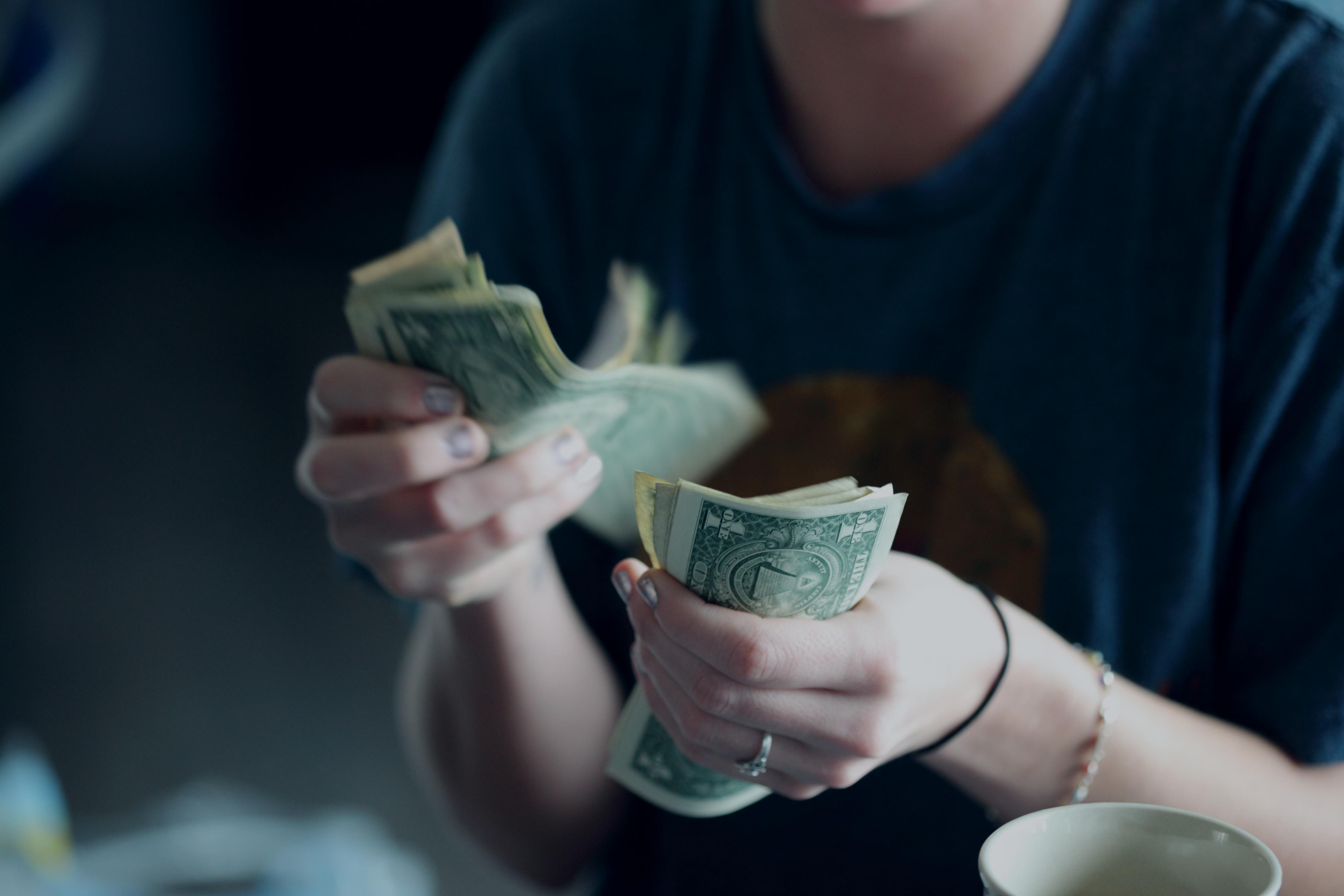 什么是应计收入(Accrued Income)?我们应该从哪些方面了解应计收入?